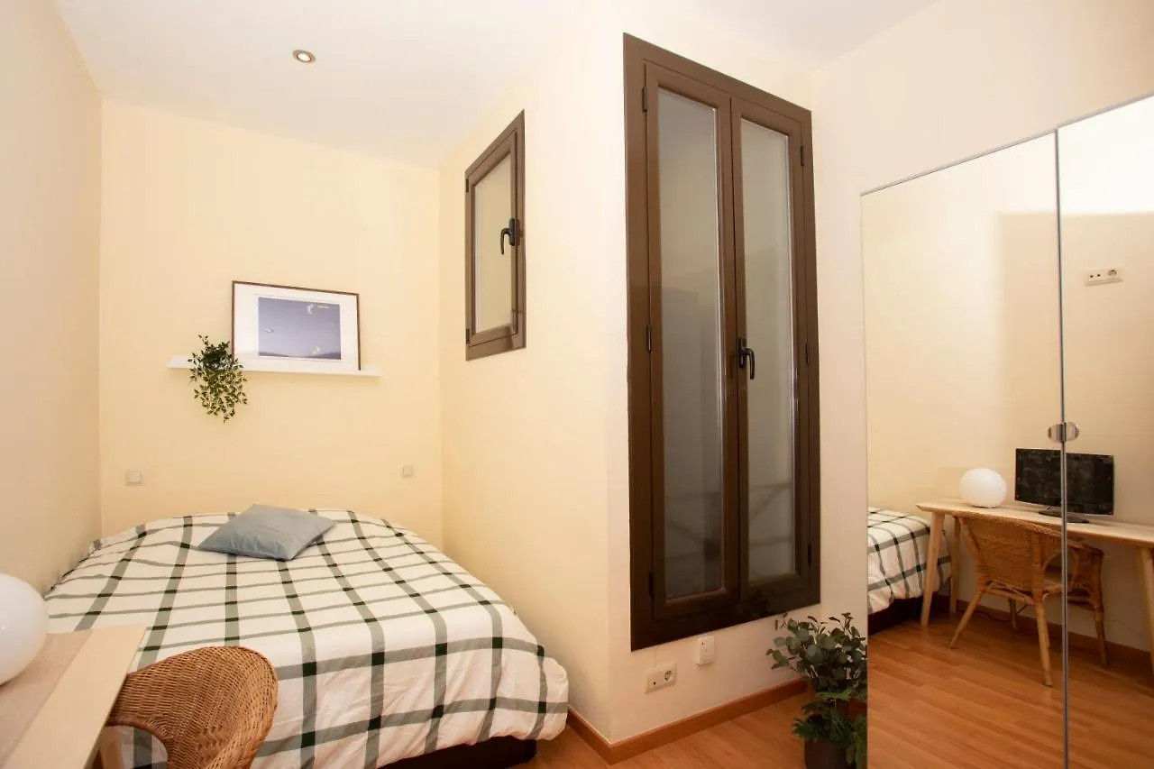Eixample Apartments - Cava Barcelona 0*,  Spain